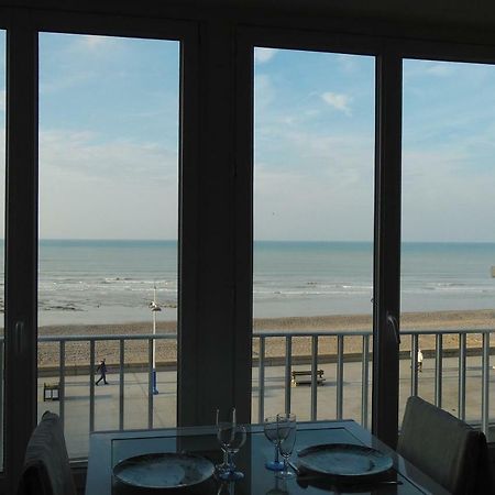 L' Entre Mer Et Falaise Le Tréport Kültér fotó